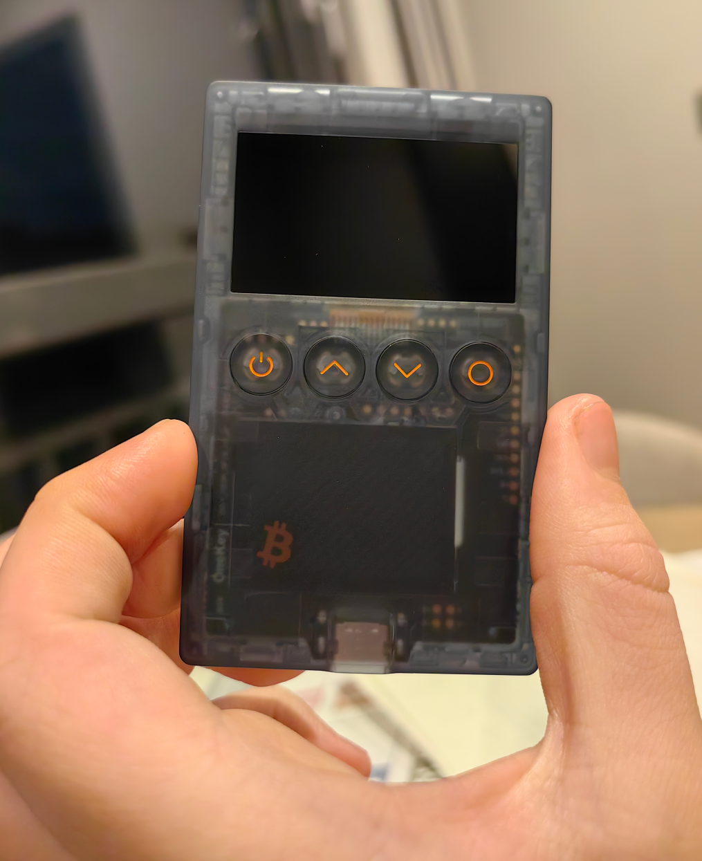 OneKey Classic 1S Pure（BTC-Only）实拍